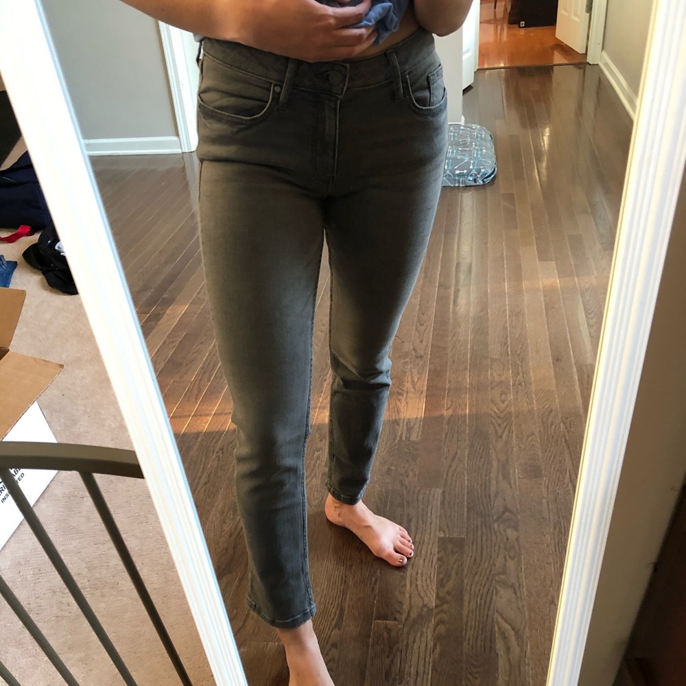 Calvin Klein // slim boyfriend grey jeans